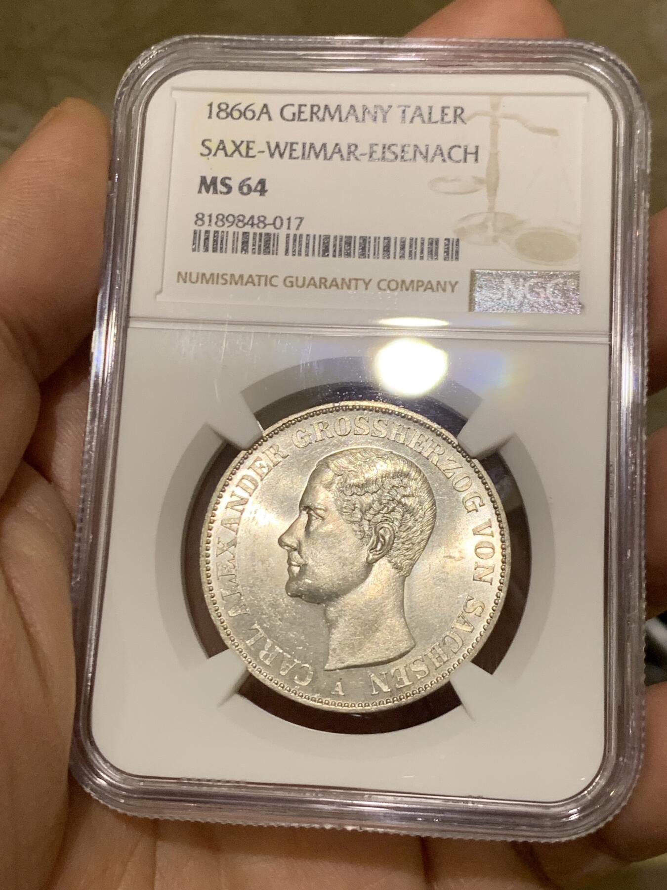 《竞宝斋》第445场 周日，周一，2场连拍 （全场包邮） 冠军分 NGC MS64 德国 1866年 萨克森-魏玛-埃森纳赫纹章泰勒 令人惊叹的细节工艺 十字车轮光更显不易 难以逾越的状态