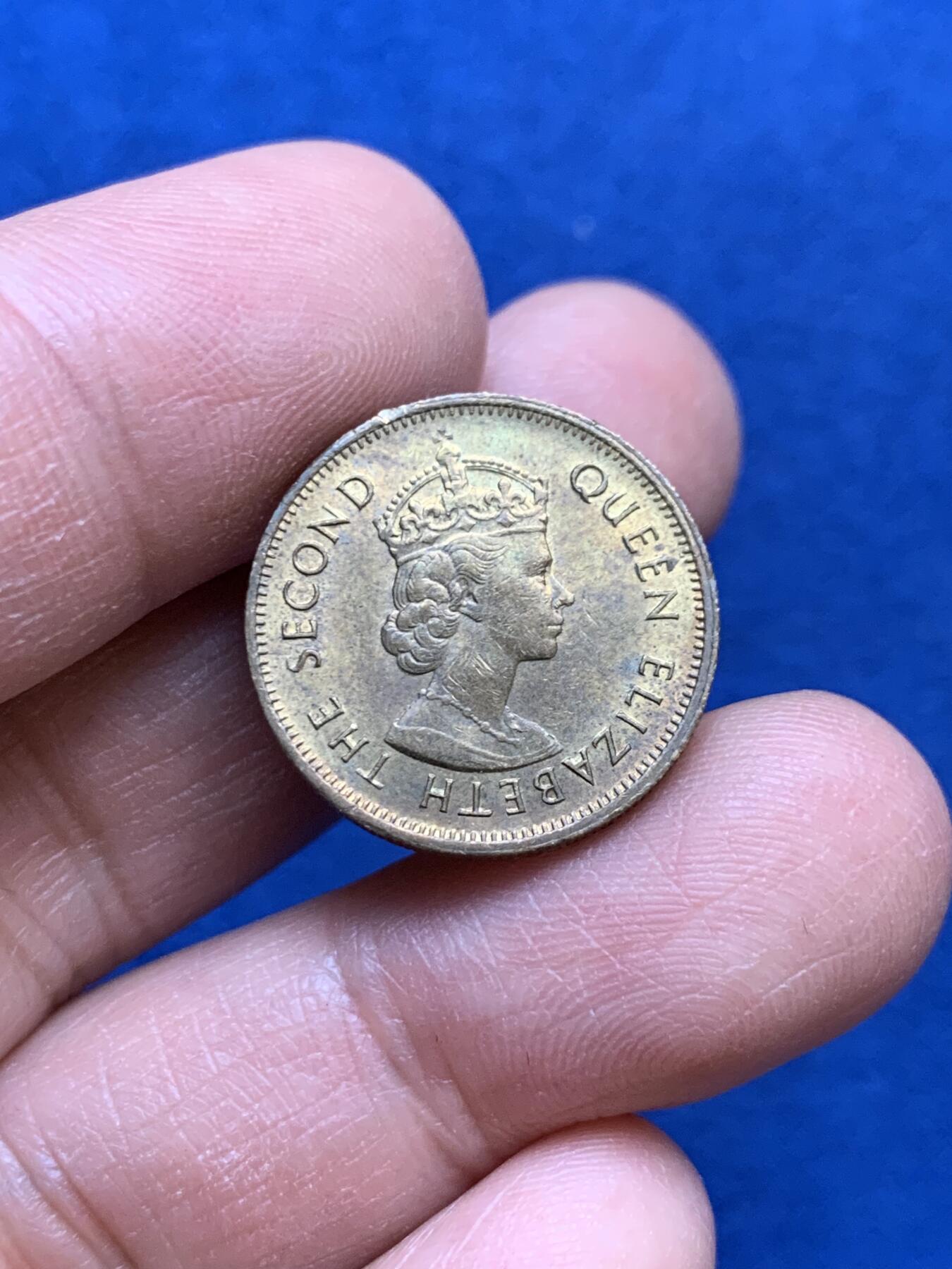 《竞宝斋》第445场 周日，周一，2场连拍 （全场包邮） 香港1980年1毫铜币，当年的珍惜品种，最高峰单价极高，现在也步入寻常百姓家。