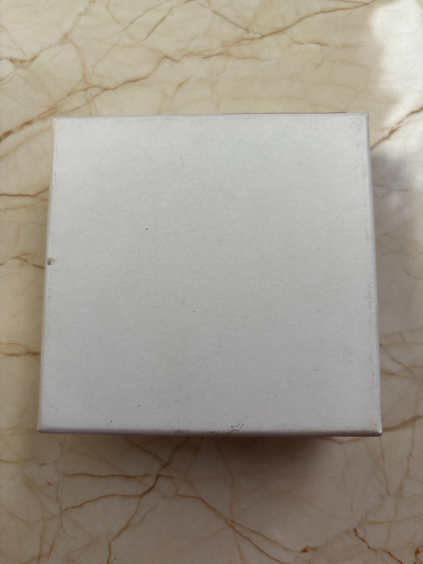 第185期拍卖 纽埃2017年婴儿宝宝降临人间幸福快乐彩色异形银币，999银，发行1500枚