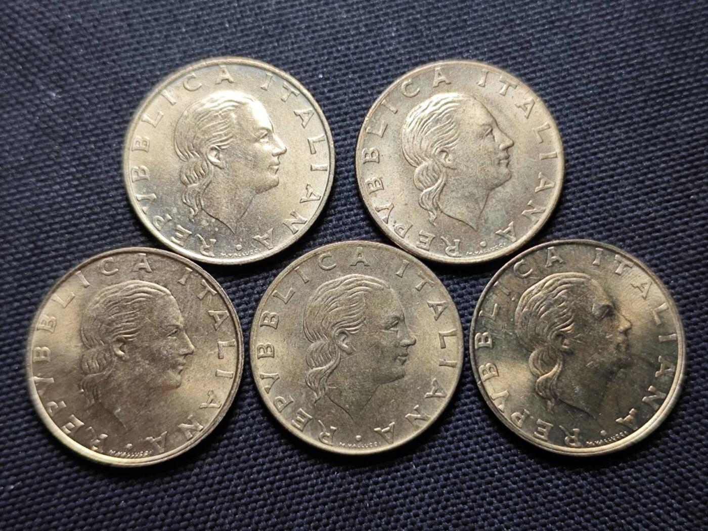 KK钱币收藏小铺 第375期  2月预留时间 周末发货  意大利200里拉 好品 5枚