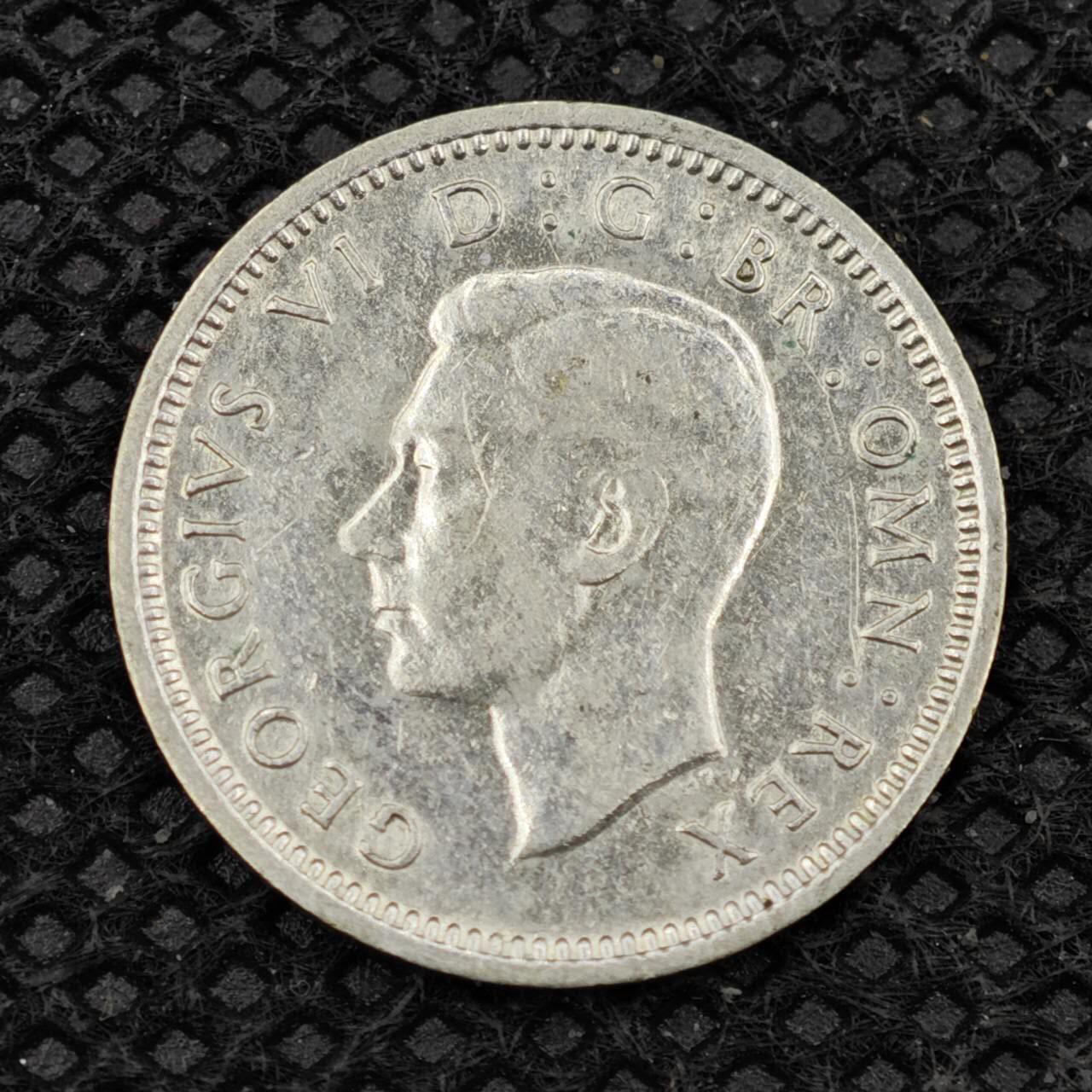 【淘币小摊】限时拍第八百二十四拍  小银币场  满百包邮可预留两周  周一统一发货        英国1938年乔治六世3便士银币