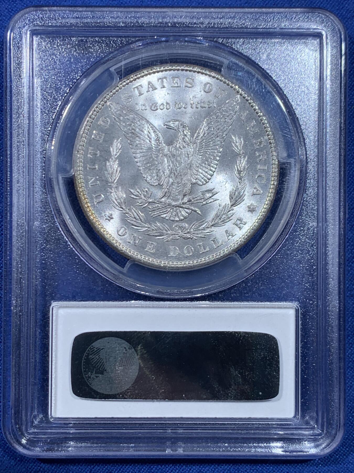《竞宝斋》第445场 周日，周一，2场连拍 （全场包邮） PCGS MS63 美国1886年摩根一美元银币 老盒子严评，脸颊干净，状态不错。