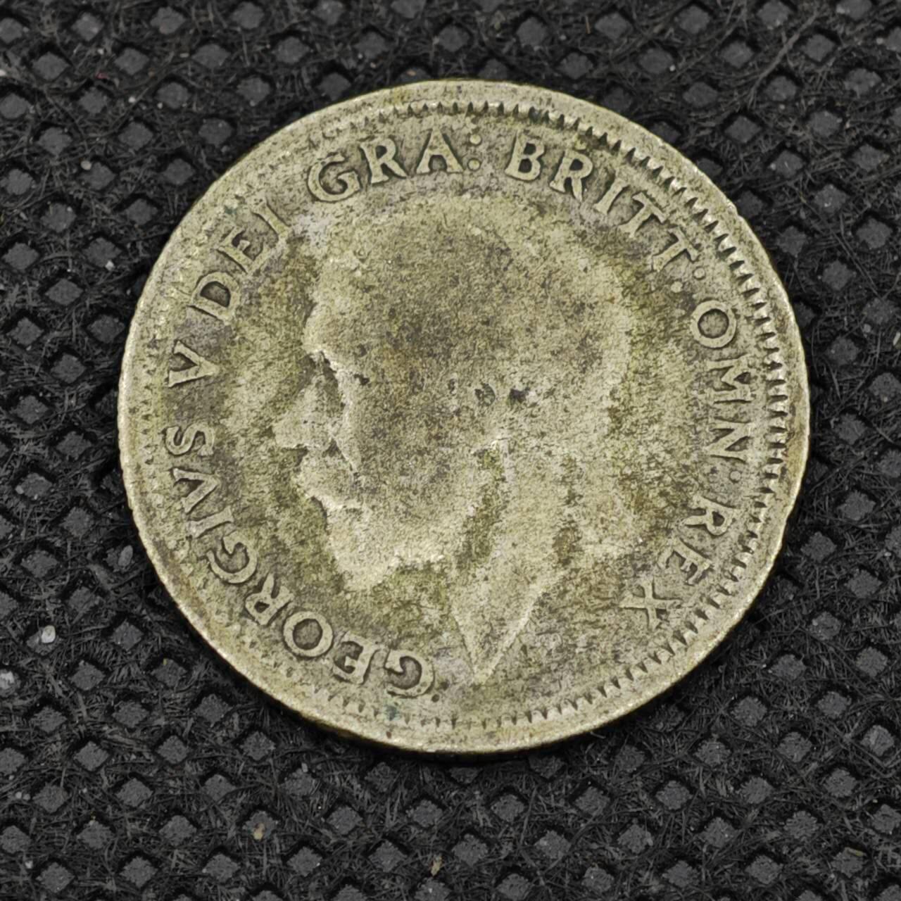 【淘币小摊】限时拍第八百二十四拍  小银币场  满百包邮可预留两周  周一统一发货       英国1926年乔治五世6便士银币