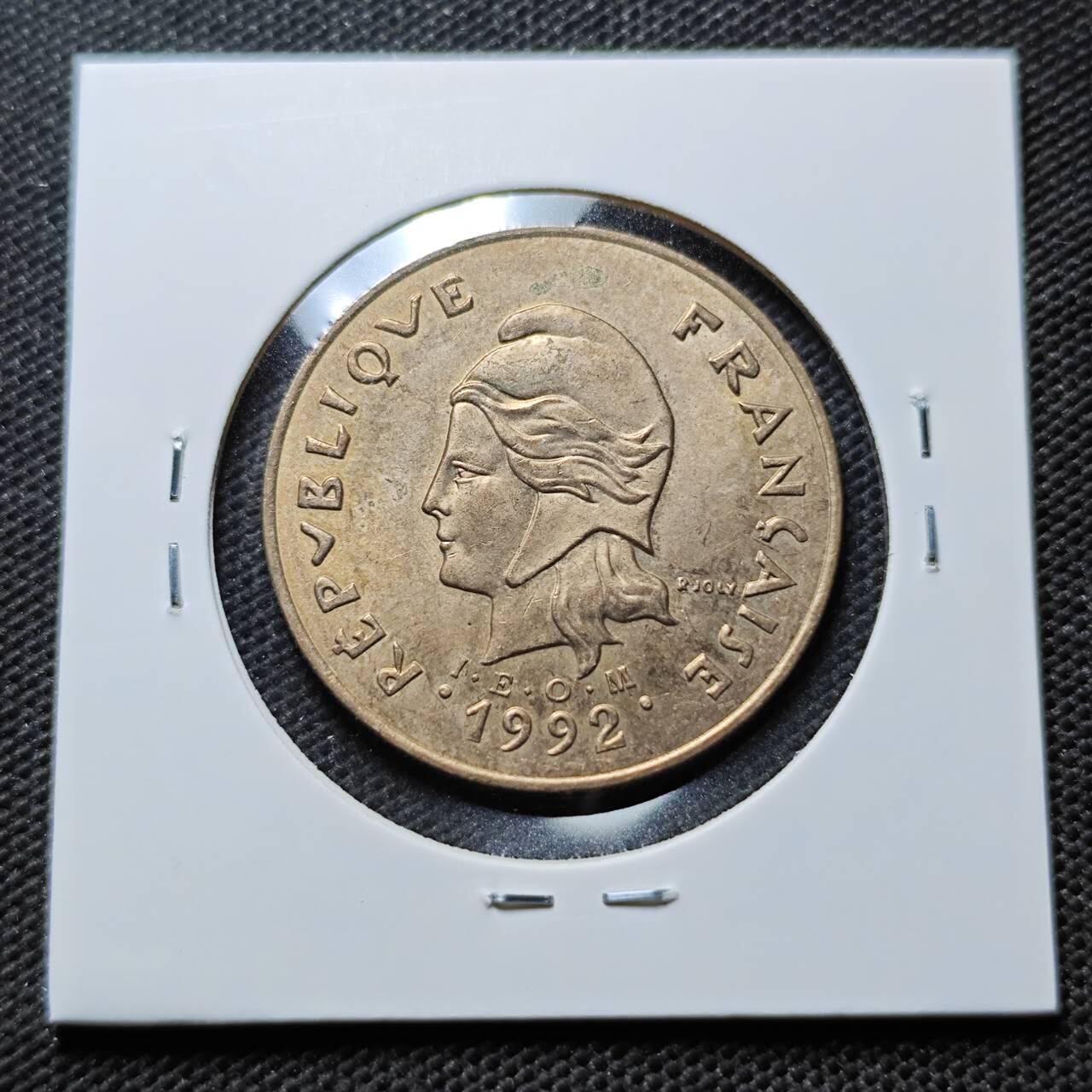 KK钱币收藏小铺 第375期  2月预留时间 周末发货  1992法属新喀里多尼亚100法郎