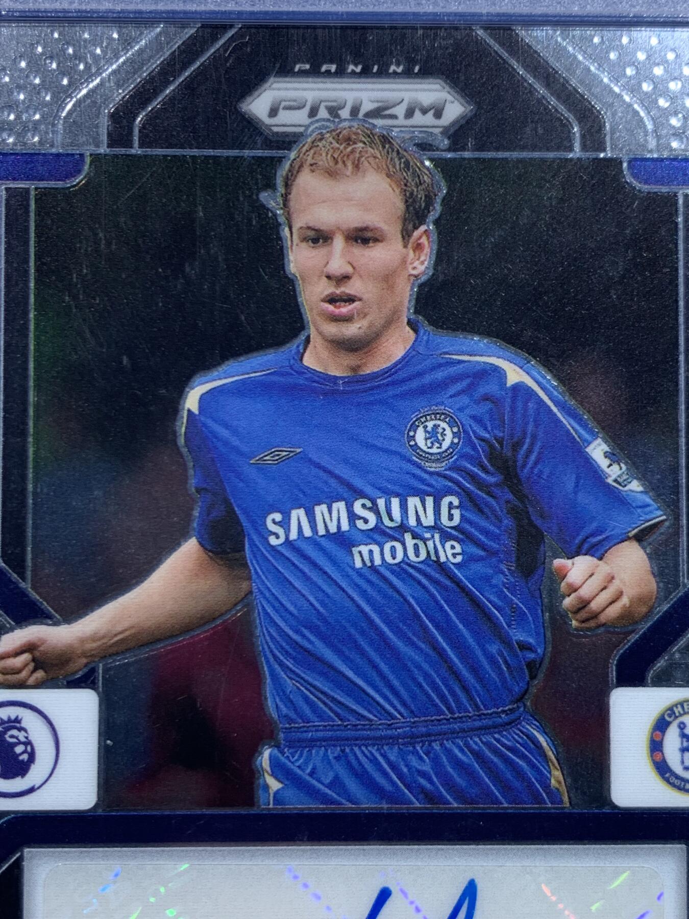 《竞宝斋》第445场 周日，周一，2场连拍 （全场包邮） 2022年 帕尼尼 prizm 小飞侠罗本贴签，PSA 9，童年实况足球的记忆，边路内切的致胜法宝。