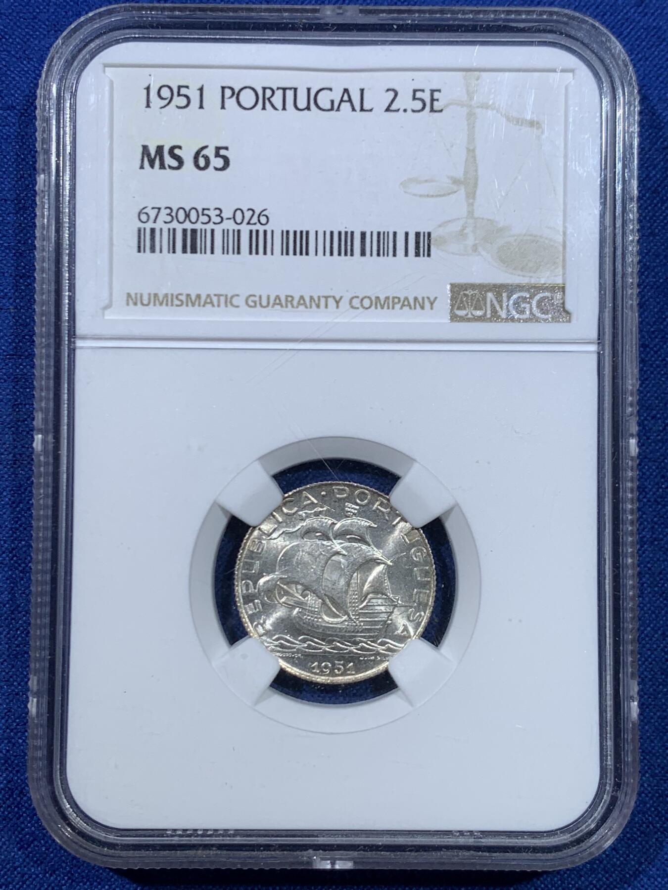 《竞宝斋》第445场 周日，周一，2场连拍 （全场包邮） 两枚一组 NGC MS65/64 葡萄牙1951年2.5/5埃斯库多银币，转光丝滑，值得入手。