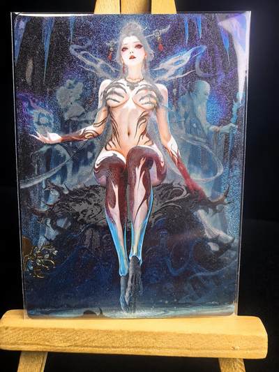 无佣金 不寄存 不收拍 链接少 我只是一个小小的卡牌收藏玩家   需要多宫大佬请私聊 部分卡牌设有底价（不想玩的那么累，即使有底价也会比市场价便宜的多，懂的自然懂） 拒绝小号抬价 大家放心拍 所有拍品部分套有卡膜 部分卡牌多宫 自制卡牌 不包厂瑕 放大镜 品控 勿拍 流拍商品会循环 感谢大家支持 留个关注 不定时上新 谢谢 - 奇点卡牌 Rich宗 玄灵谱西游 粗闪白骨夫人