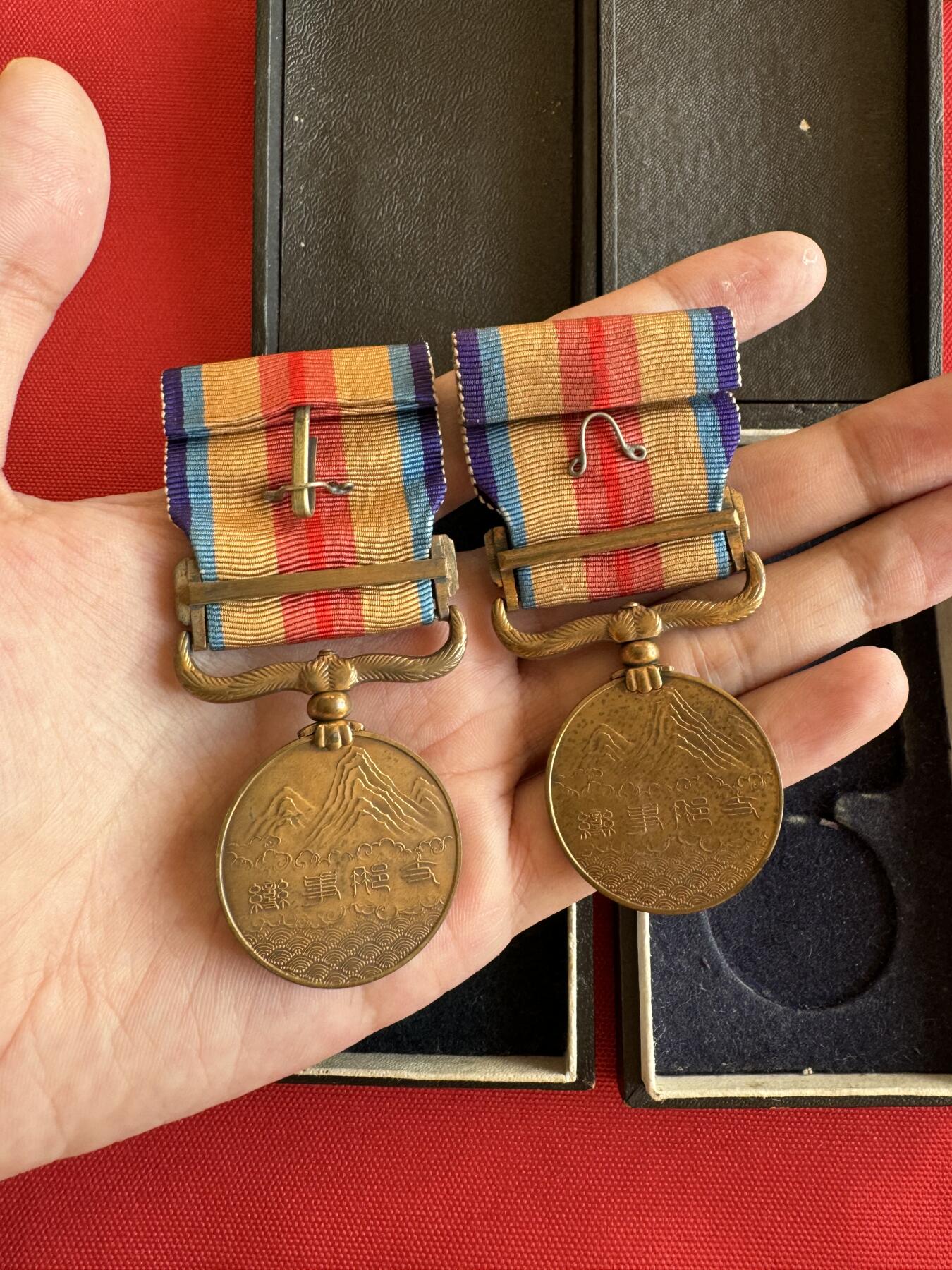 五哥徽章群   9号周二晚上八点4群联拍 日本铜章