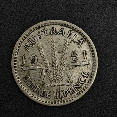 【淘币小摊】实时拍第八百二十一拍   散币场   满百包邮可预留二周 每周一统一发货   - 澳大利亚1951年乔治六世3便士银币