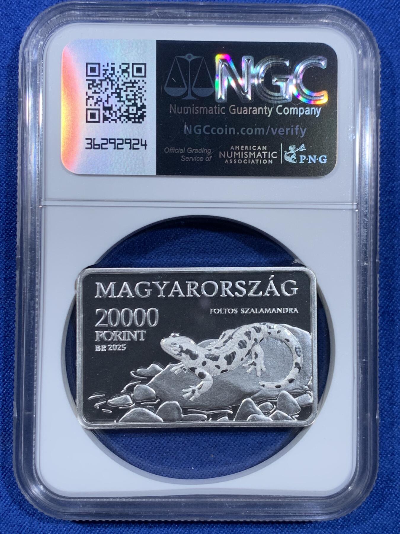 《竞宝斋》第445场 周日，周一，2场连拍 （全场包邮） NGC PF69UC 匈牙利2025年奥格泰莱克国家公园20000福林纪念银币 925银 31.46克 39.6×26.4毫米