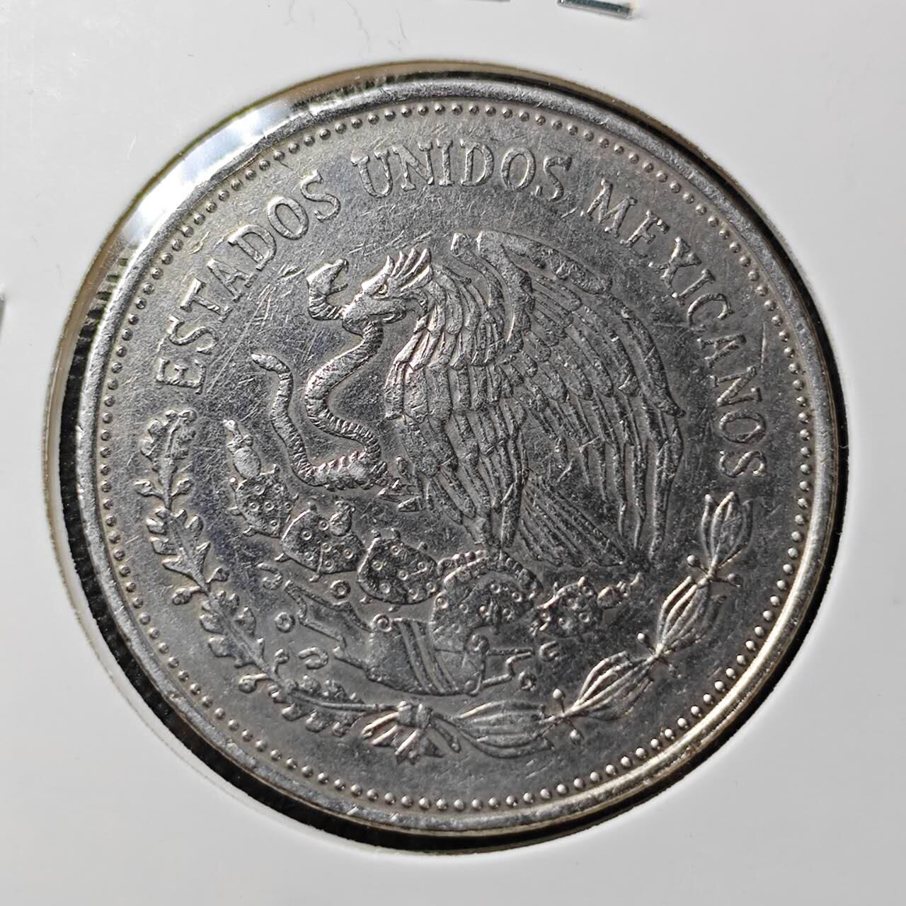 KK钱币收藏小铺 第375期  2月预留时间 周末发货  1988墨西哥5000比索纪念币