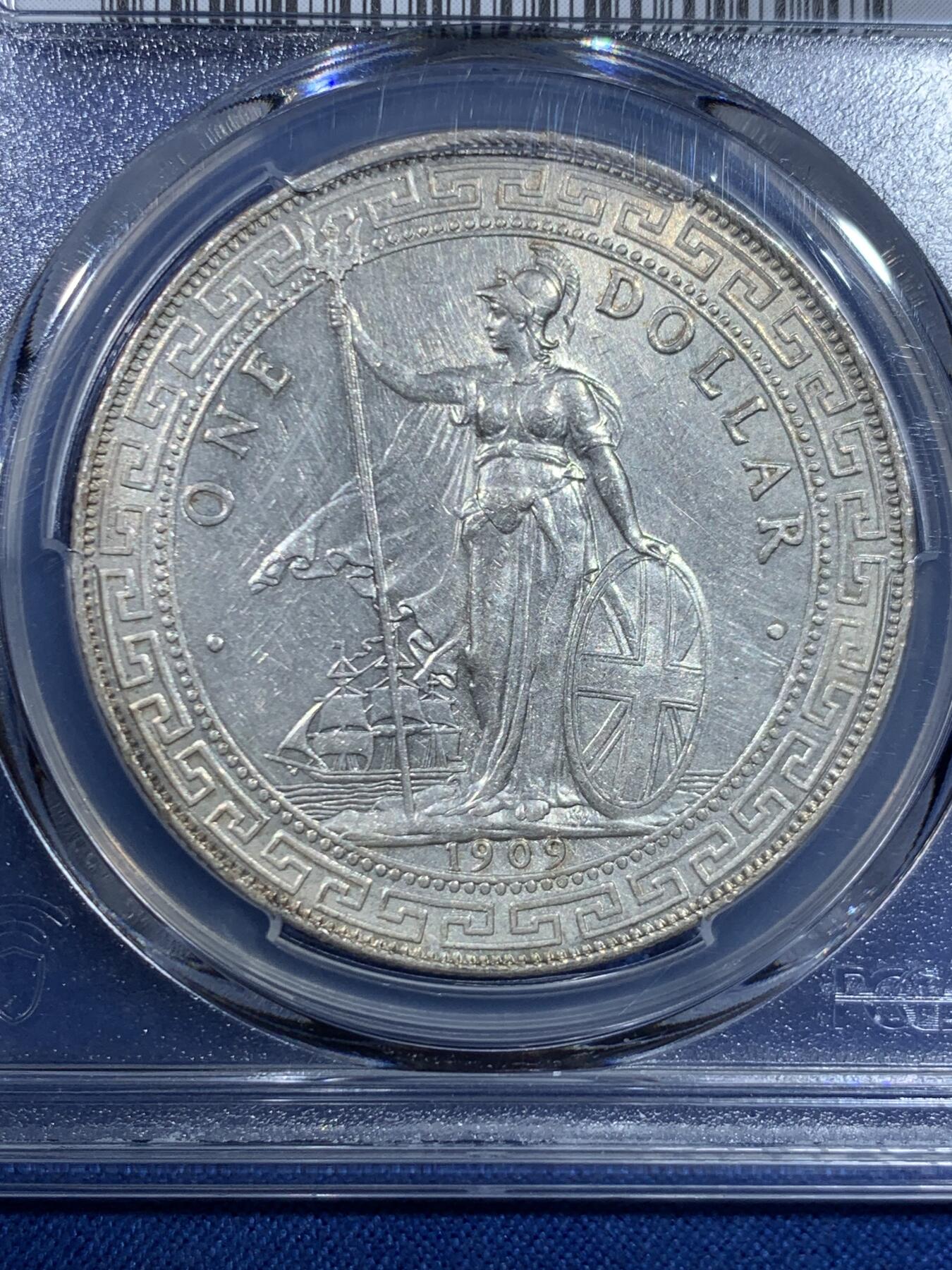 《竞宝斋》第445场 周日，周一，2场连拍 （全场包邮） PCGS UNCD 英国贸易银1909年B版站洋壹圆 底光不错 严评状态