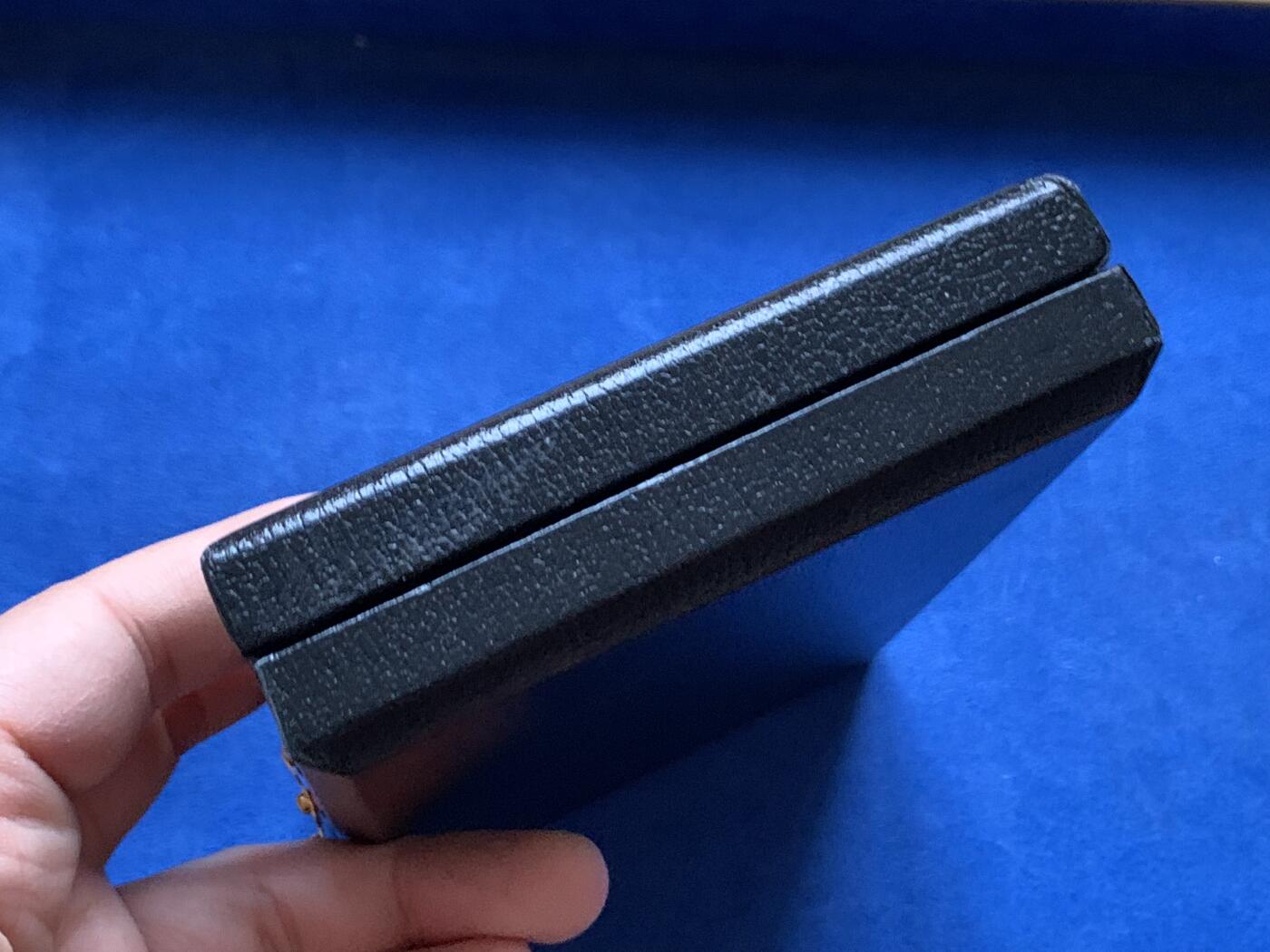 《竞宝斋》第445场 周日，周一，2场连拍 （全场包邮） 意大利MDC顶级钱币收纳盒（Abafil蓝丝绒款 可放置NGC/PCGS评级币两枚）