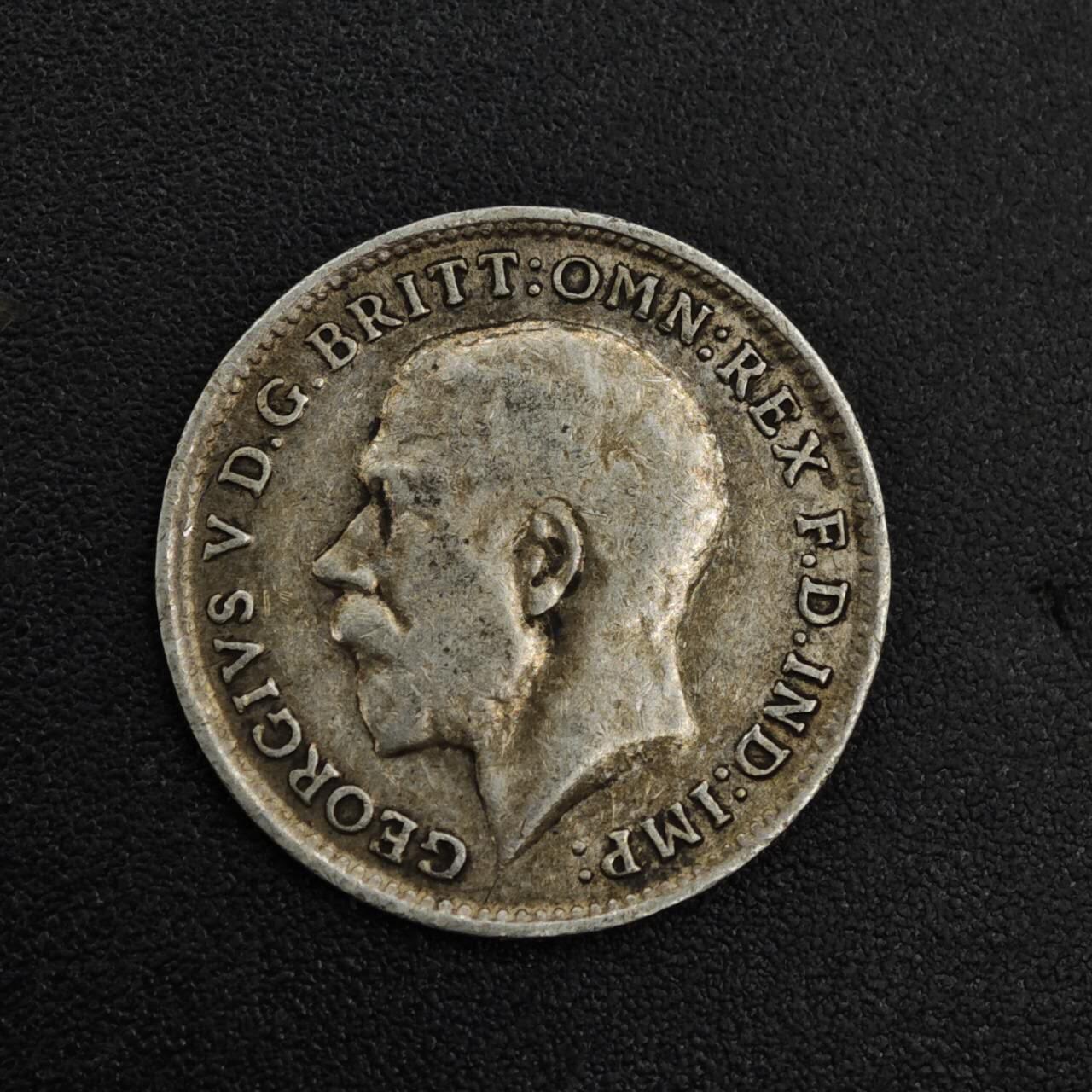 【淘币小摊】实时拍第八百二十一拍   散币场   满百包邮可预留二周 每周一统一发货   英国1917年乔治五世3便士银币