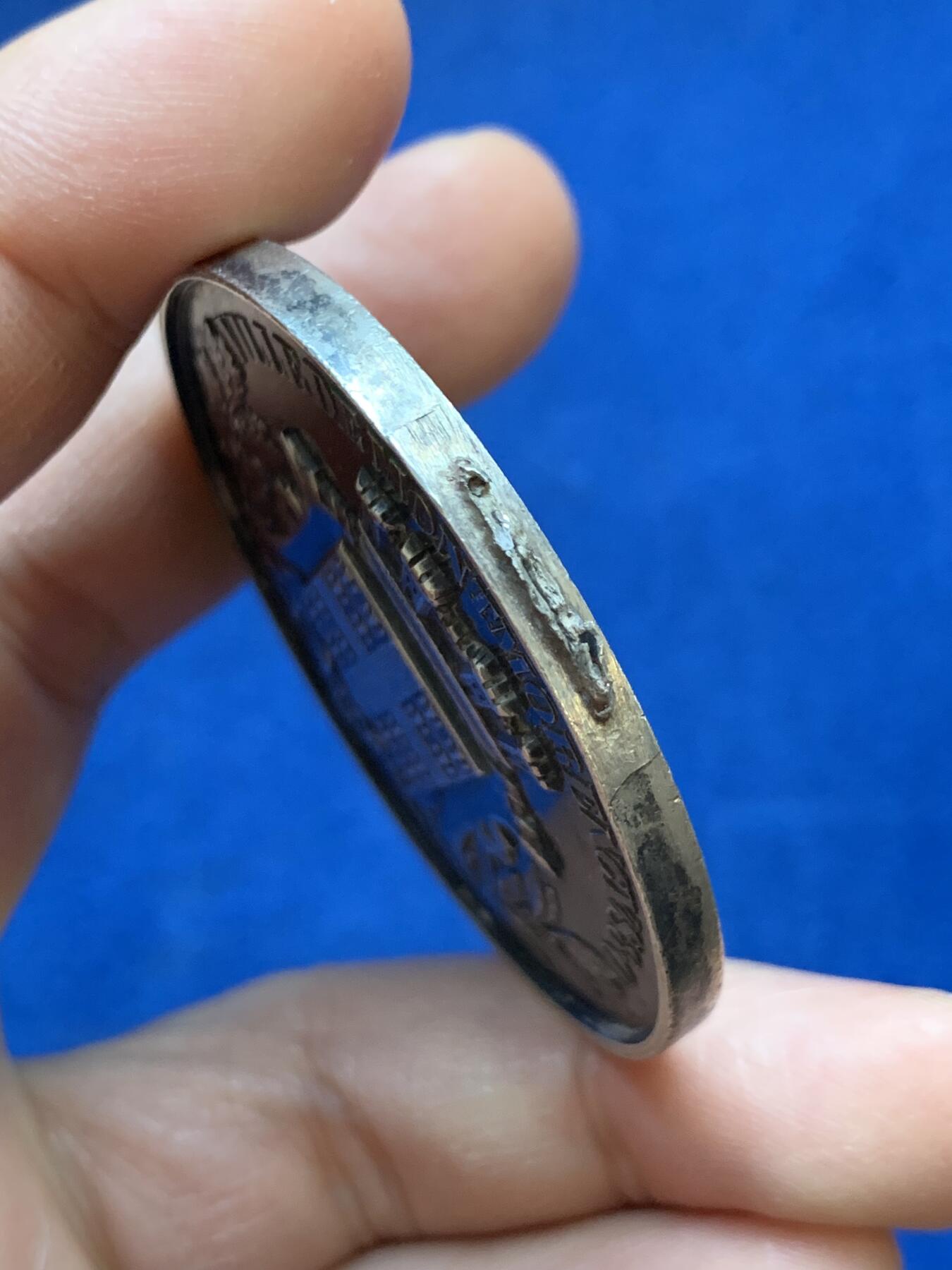 《竞宝斋》第445场 周日，周一，2场连拍 （全场包邮） 法国1876年蒙莫朗西市消防比赛大银章 46.55克 50.5mm 菱形野猪头银标 边有焊接痕迹