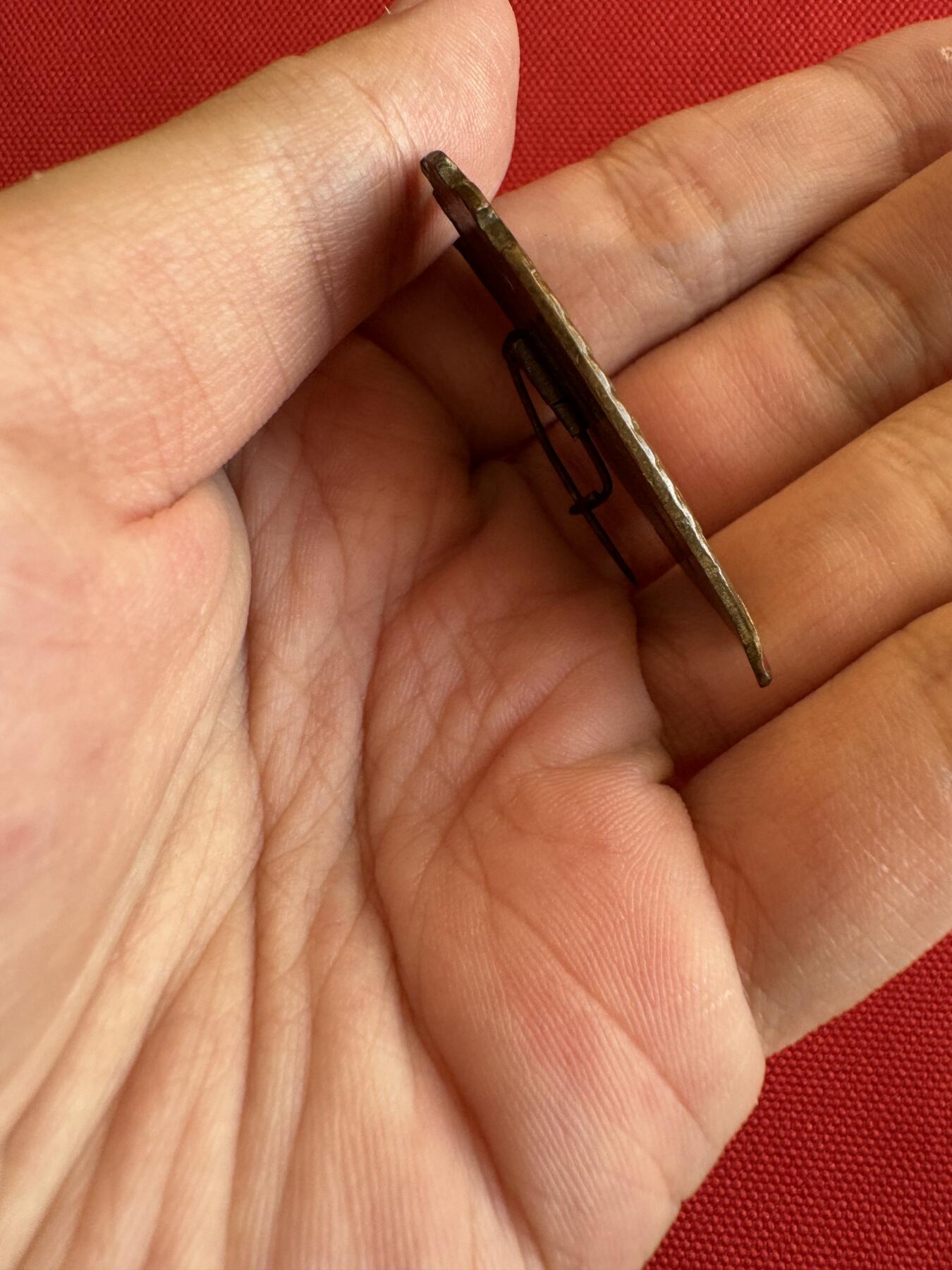 五哥徽章群   9号周二晚上八点4群联拍 铜章