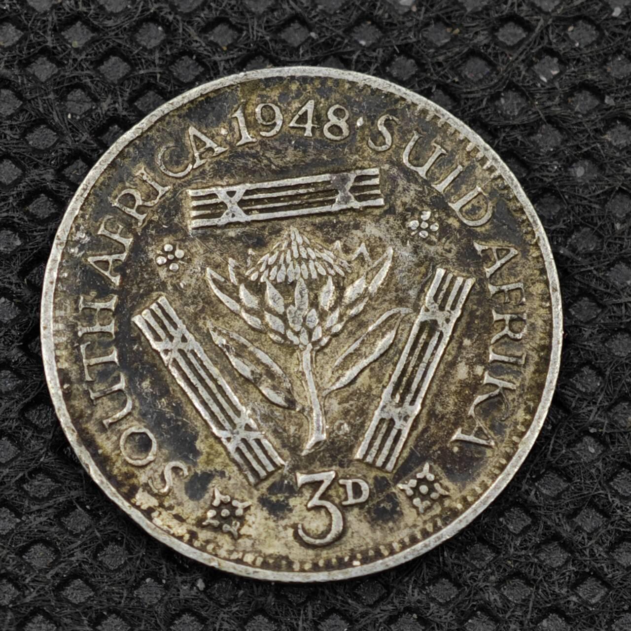 【淘币小摊】限时拍第八百二十四拍  小银币场  满百包邮可预留两周  周一统一发货    南非1948年乔治六世3便士银币