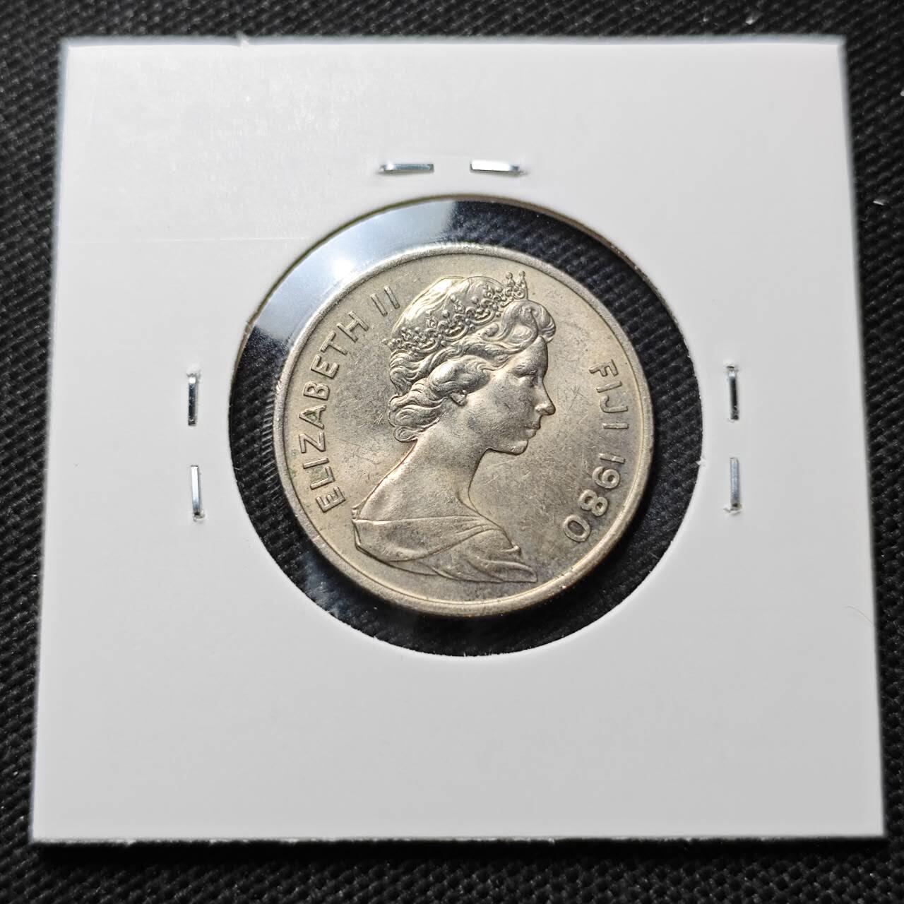 KK钱币收藏小铺 第375期  2月预留时间 周末发货  1980斐济10分好品