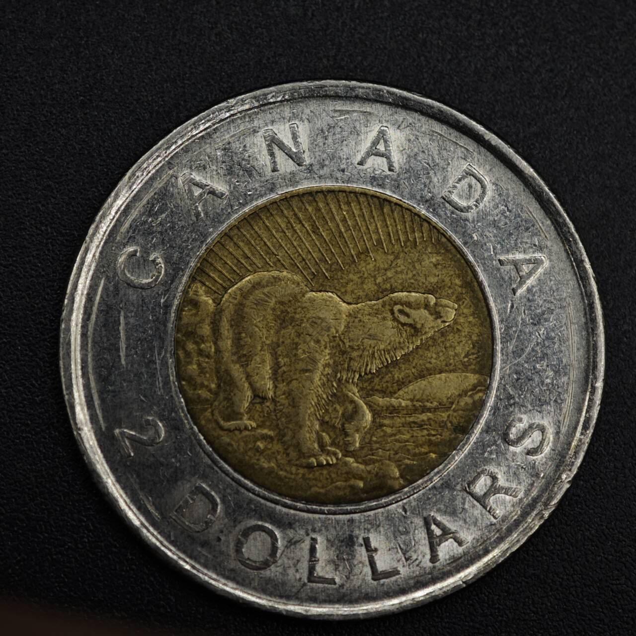 【淘币小摊】实时拍第八百二十一拍   散币场   满百包邮可预留二周 每周一统一发货   加拿大2006年2元纪念币