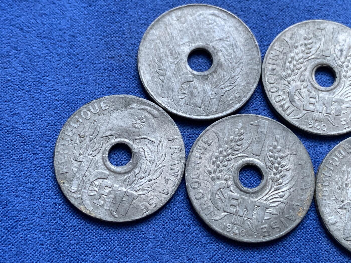 《竞宝斋》第445场 周日，周一，2场连拍 （全场包邮） 六枚一组 法属印支花帽1分锌币 细节见图