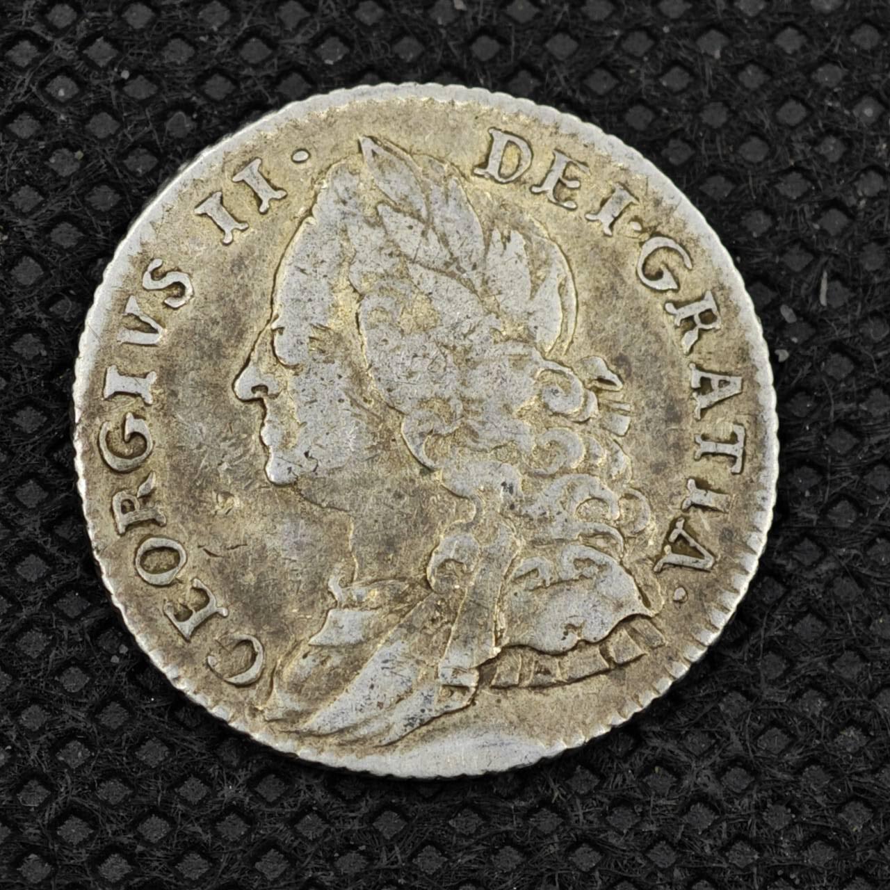 【淘币小摊】限时拍第八百二十四拍  小银币场  满百包邮可预留两周  周一统一发货   英国1757年乔治二世6便士银币