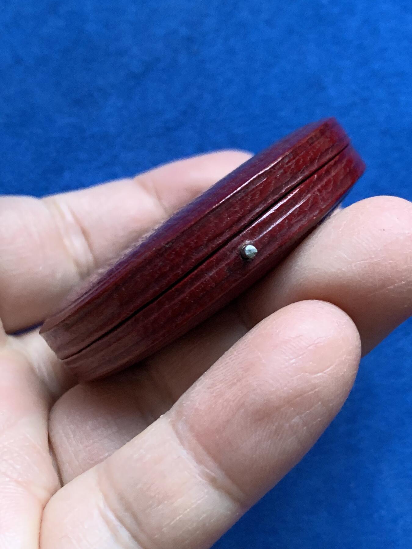 《竞宝斋》第445场 周日，周一，2场连拍 （全场包邮） 法国1865年高浮雕婚礼银章 32.6克 41.2mm 手指银标 好品 带盒