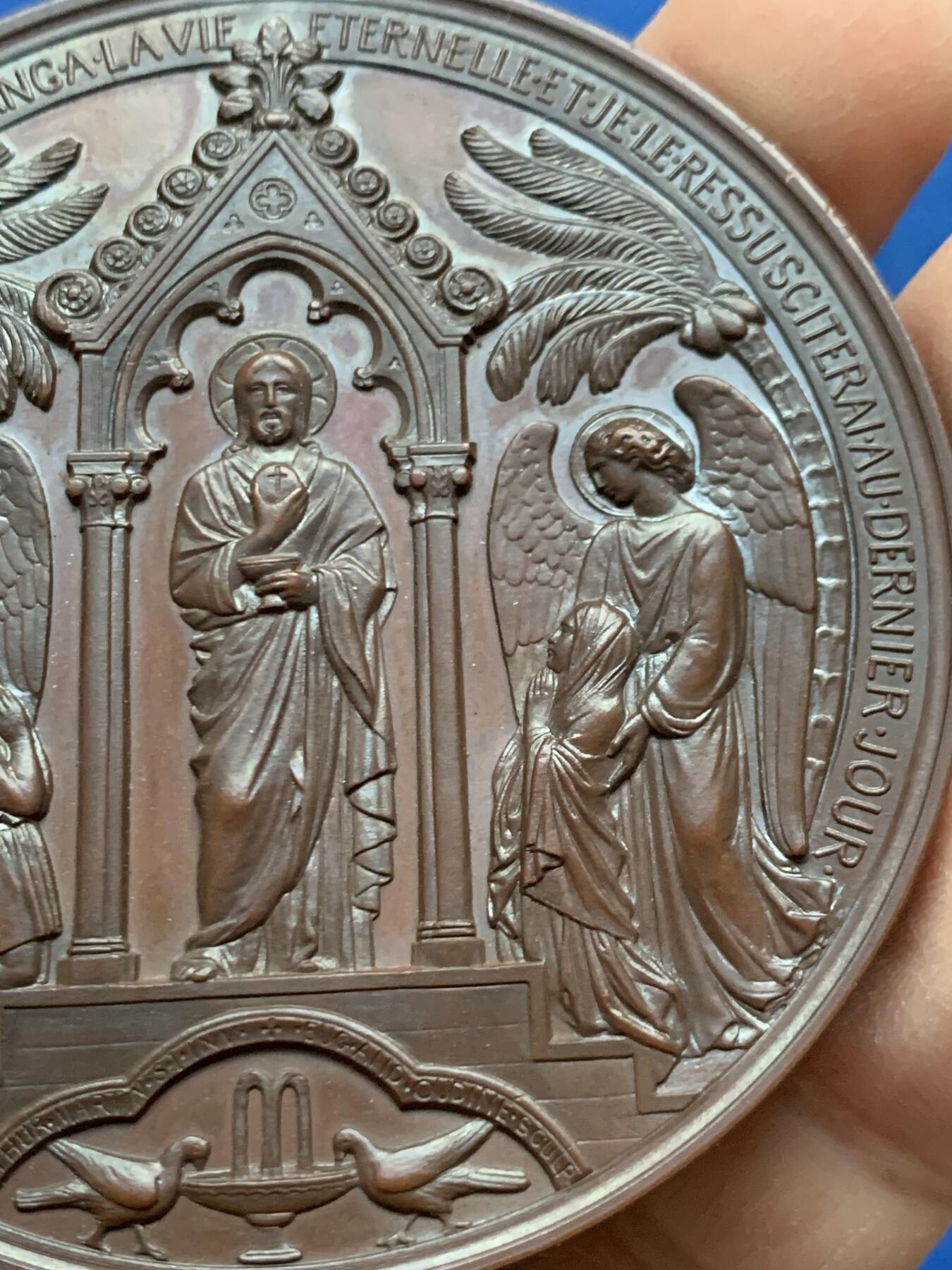 《竞宝斋》第445场 周日，周一，2场连拍 （全场包邮） 1856年法国圣餐洗礼大铜章 好品 161.7克 68.6mm 手指铜标 带盒