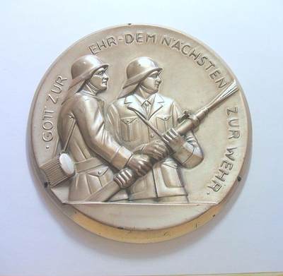 德国消防队员 高浮雕精制超巨型镀银章 128MM 253克 - 德国消防队员 高浮雕精制超巨型镀银章 128MM 253克