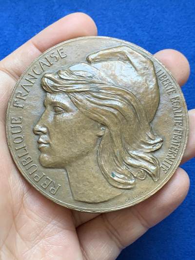 《竞宝斋》第445场 周日，周一，2场连拍 （全场包邮） - 法国莫尔比昂省地方政治纪念铜章‌ 159.2克 68mm 丰饶角铜标