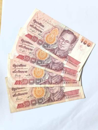 各国外币第101期 - 泰国100泰铢1994年 4张