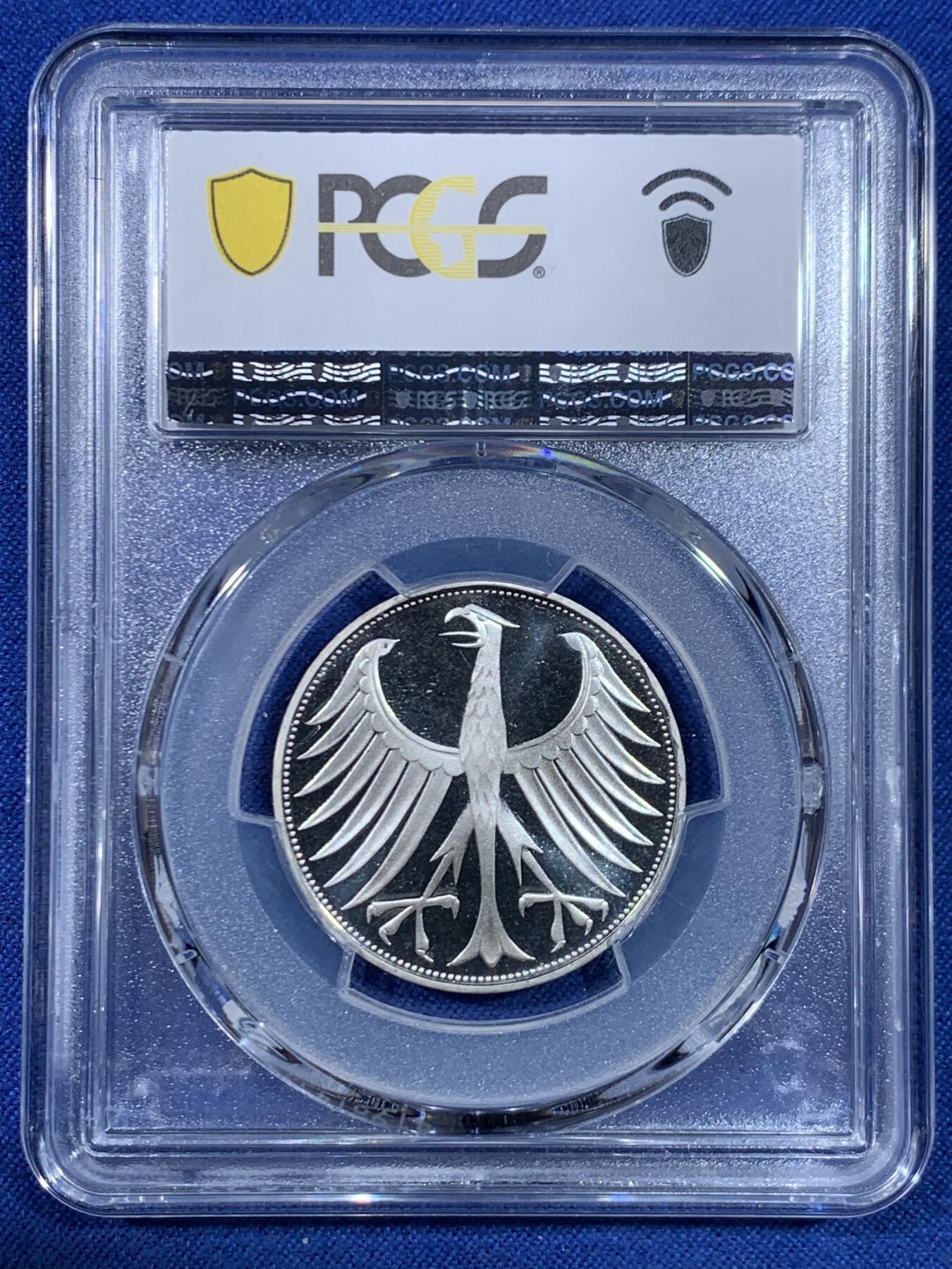 《竞宝斋》第445场 周日，周一，2场连拍 （全场包邮） 冠军分 PCGS RP68DCAM 德国 1972年 无毛鹰 流通5马克 精制银币 少见品种