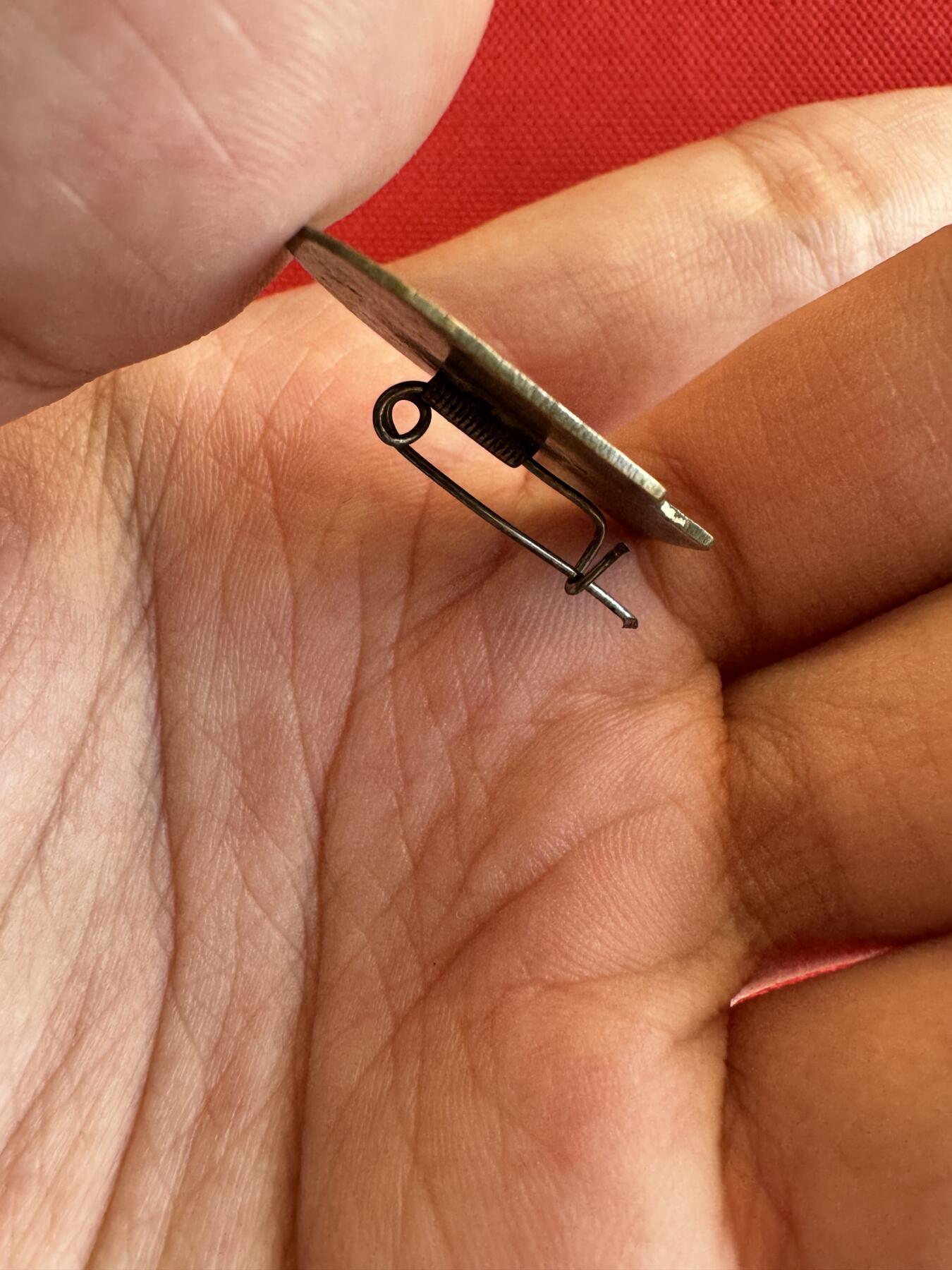 五哥徽章群   9号周二晚上八点4群联拍 铜章