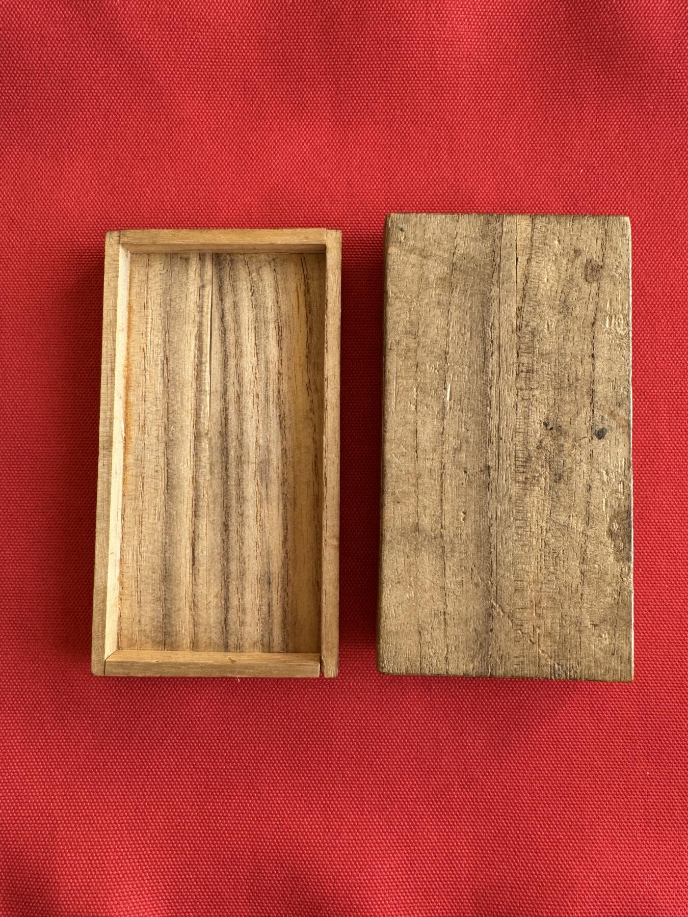 五哥徽章群   9号周二晚上八点4群联拍 日本铜章