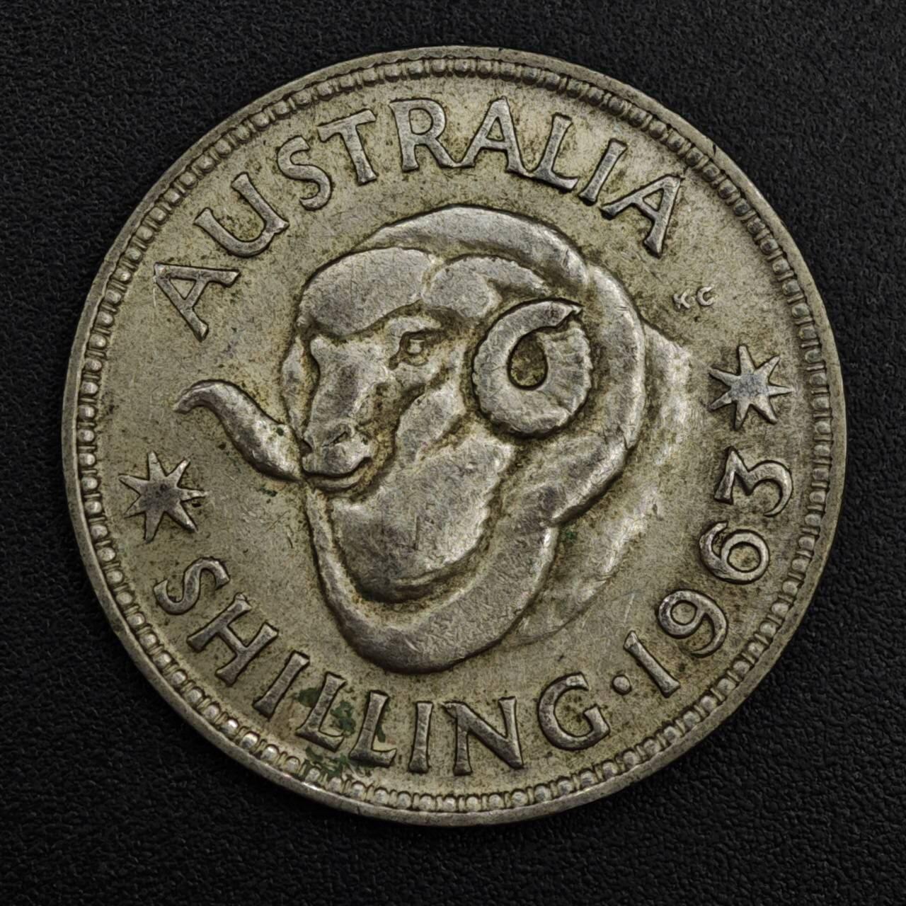 【淘币小摊】实时拍第八百二十一拍   散币场   满百包邮可预留二周 每周一统一发货   澳大利亚1963年伊丽莎白二世一先令绵羊银币