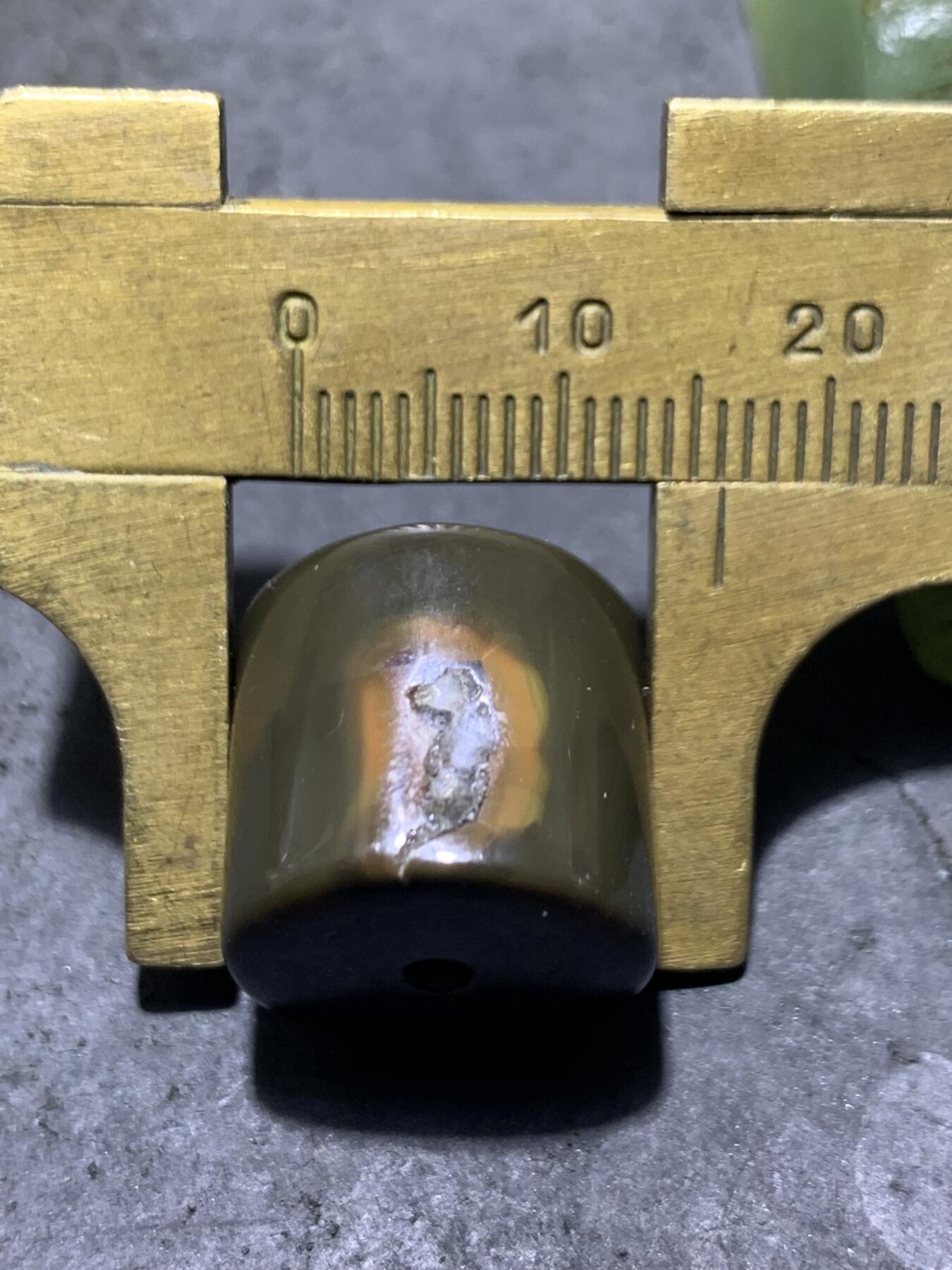 放福利！原皮战国红玛瑙通货墩子一个