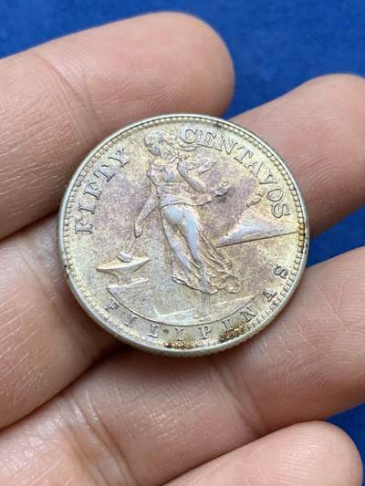 《竞宝斋》第445场 周日，周一，2场连拍 （全场包邮） - 美属菲律宾1944年打铁50分银币 正面经典持锤女神图案