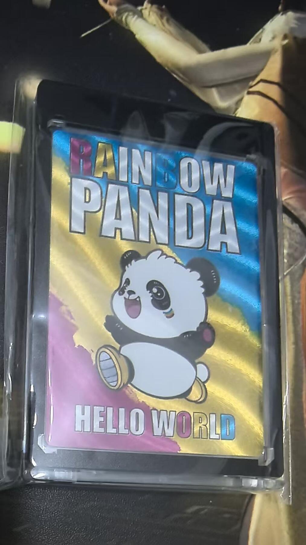 龙虎卡牌六七场 （无佣金，周六结拍，欢迎送拍） 彩闪卡 可可瑞听 彩虹熊猫 手绘奖卡（已经兑奖）