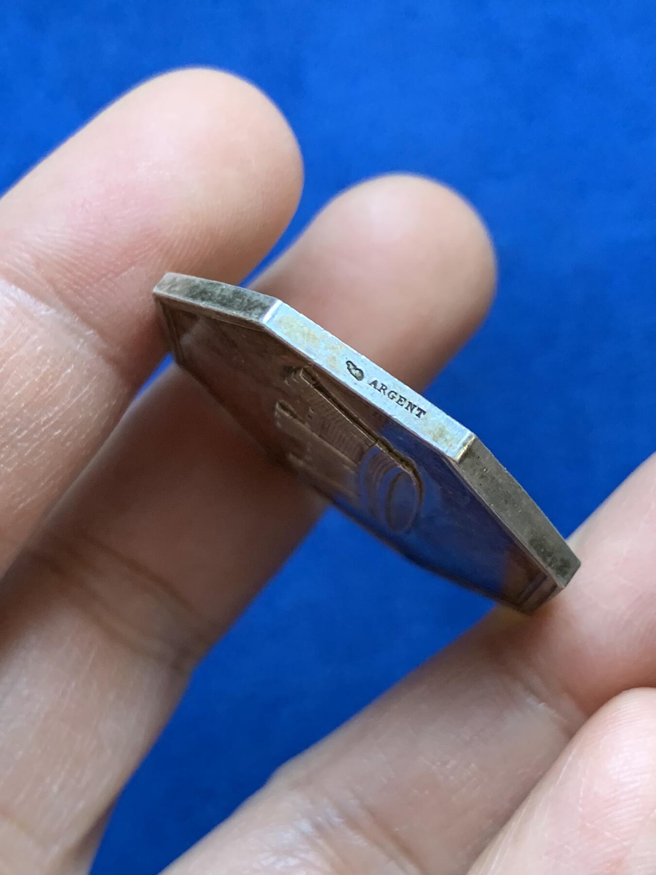 《竞宝斋》第445场 周日，周一，2场连拍 （全场包邮） 法国城市人寿保险公司八角银质代币，城堡王冠图，丰饶角AR边铭，35mm，20克。