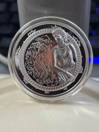 第185期拍卖 - 黎巴嫩 2013年十二星座系列处女座精制纪念彩银币，500银，20克，发行10000枚