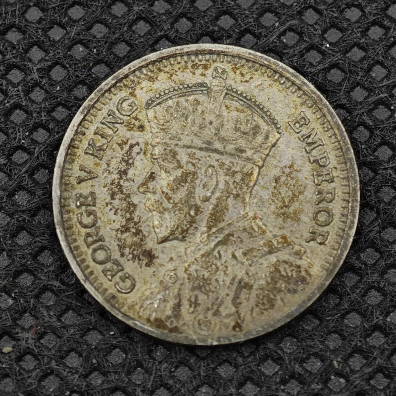 【淘币小摊】限时拍第八百二十四拍  小银币场  满百包邮可预留两周  周一统一发货    新西兰1934年乔治五世3便士银币