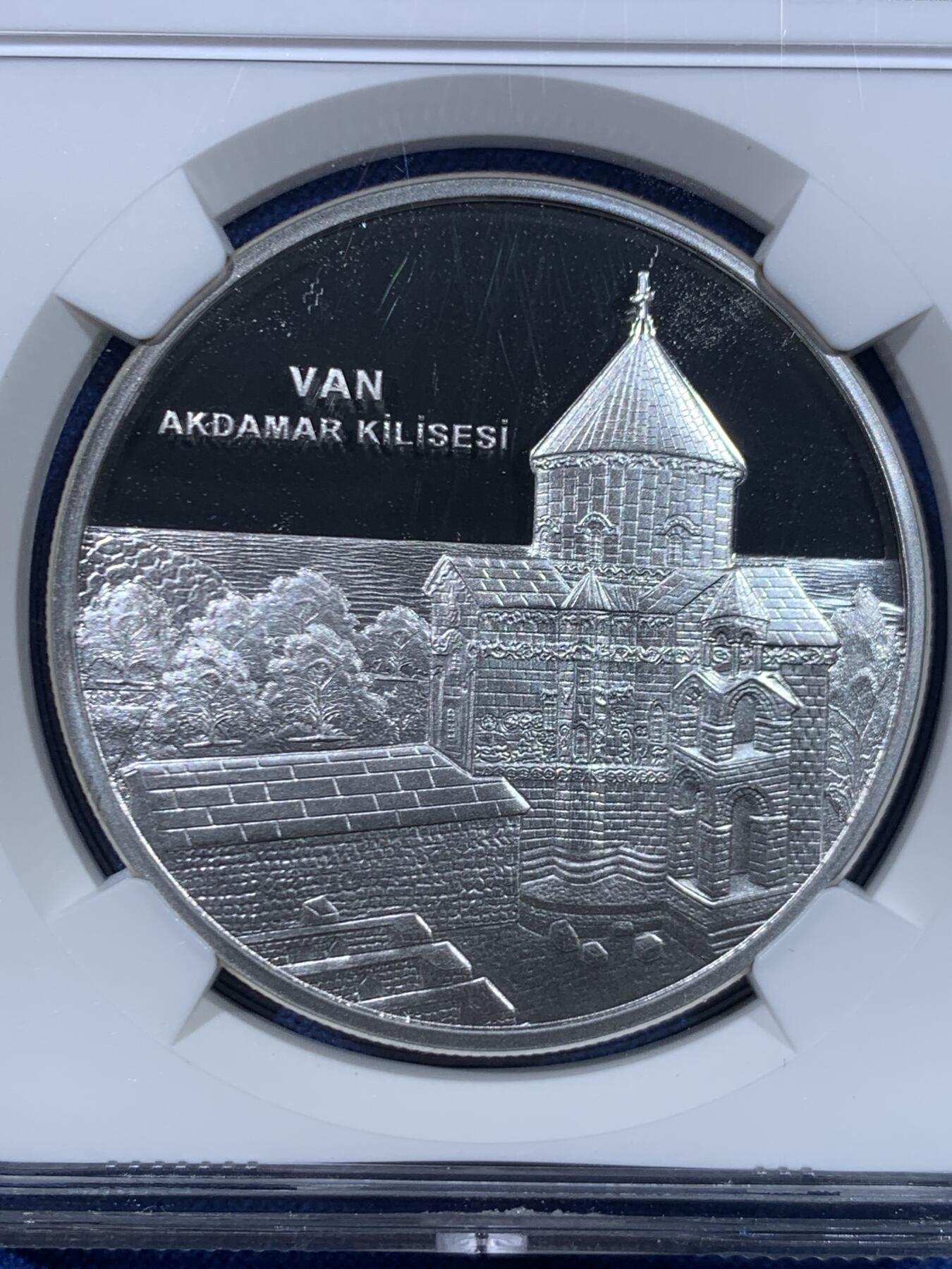 《竞宝斋》第445场 周日，周一，2场连拍 （全场包邮） NGC PF68UC 土耳其2024年范阿克达马尔教堂20里拉精制纪念银币（1盎司，925银，带证书，发行量3千枚）时光雕刻，岁月永隽，唯有景观经典依旧！