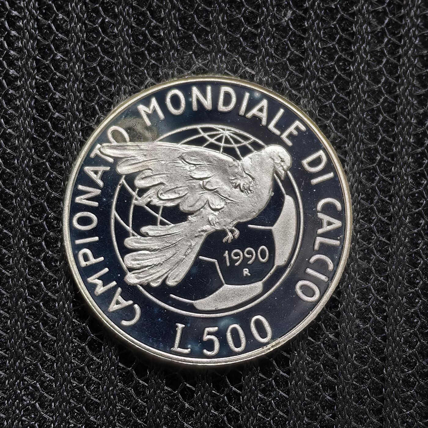 道一币馆币章第一百五十八场 原盒证 意大利1990年意大利世界杯500里拉精制银币 24500