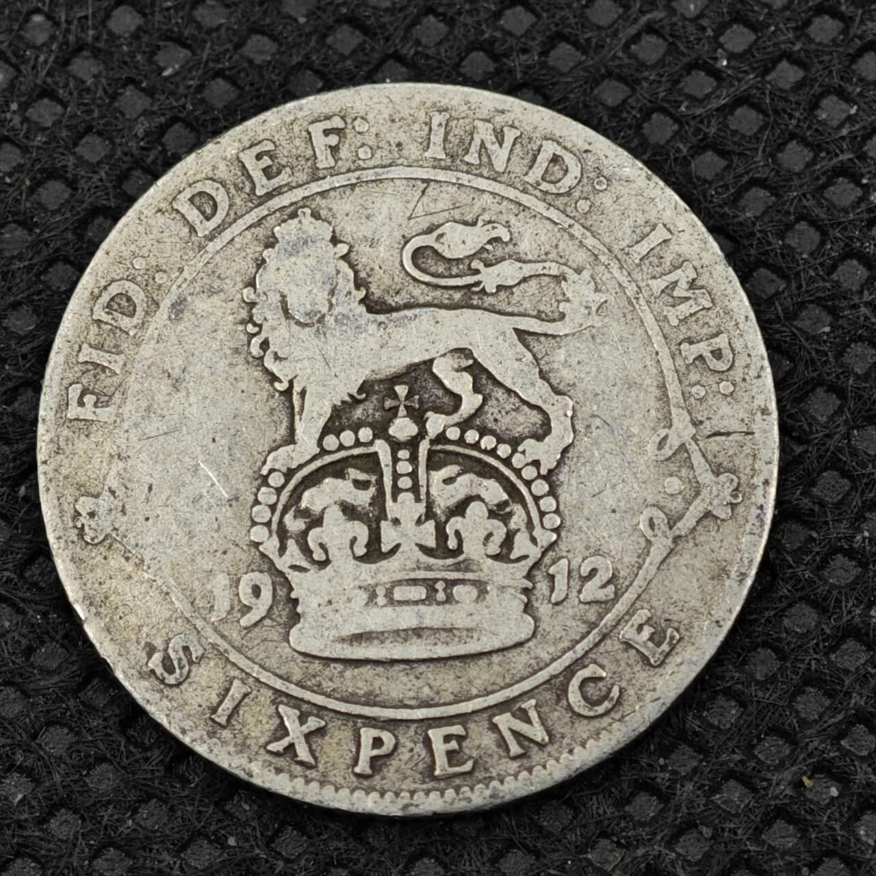 【淘币小摊】限时拍第八百二十四拍  小银币场  满百包邮可预留两周  周一统一发货      英国1912年乔治五世6便士银币