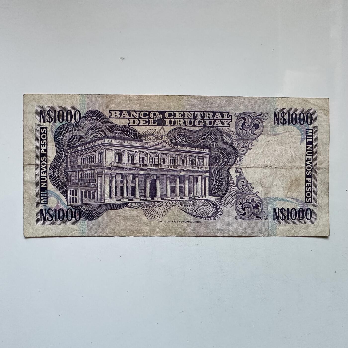 🌹外币初藏🌹🐯2025年第138场  每周二四六晚8️⃣点 接代拍 乌拉圭1000比索 高值币