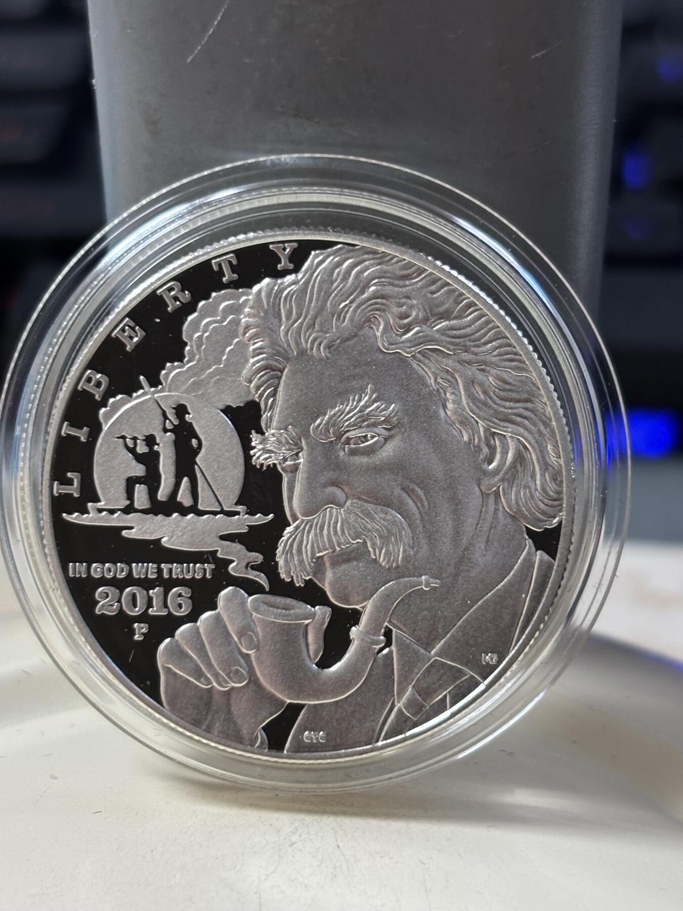 第185期拍卖 获奖美国2016年马克吐温汤姆索亚历险记精制版银币，900银，26.73克，发行350000枚