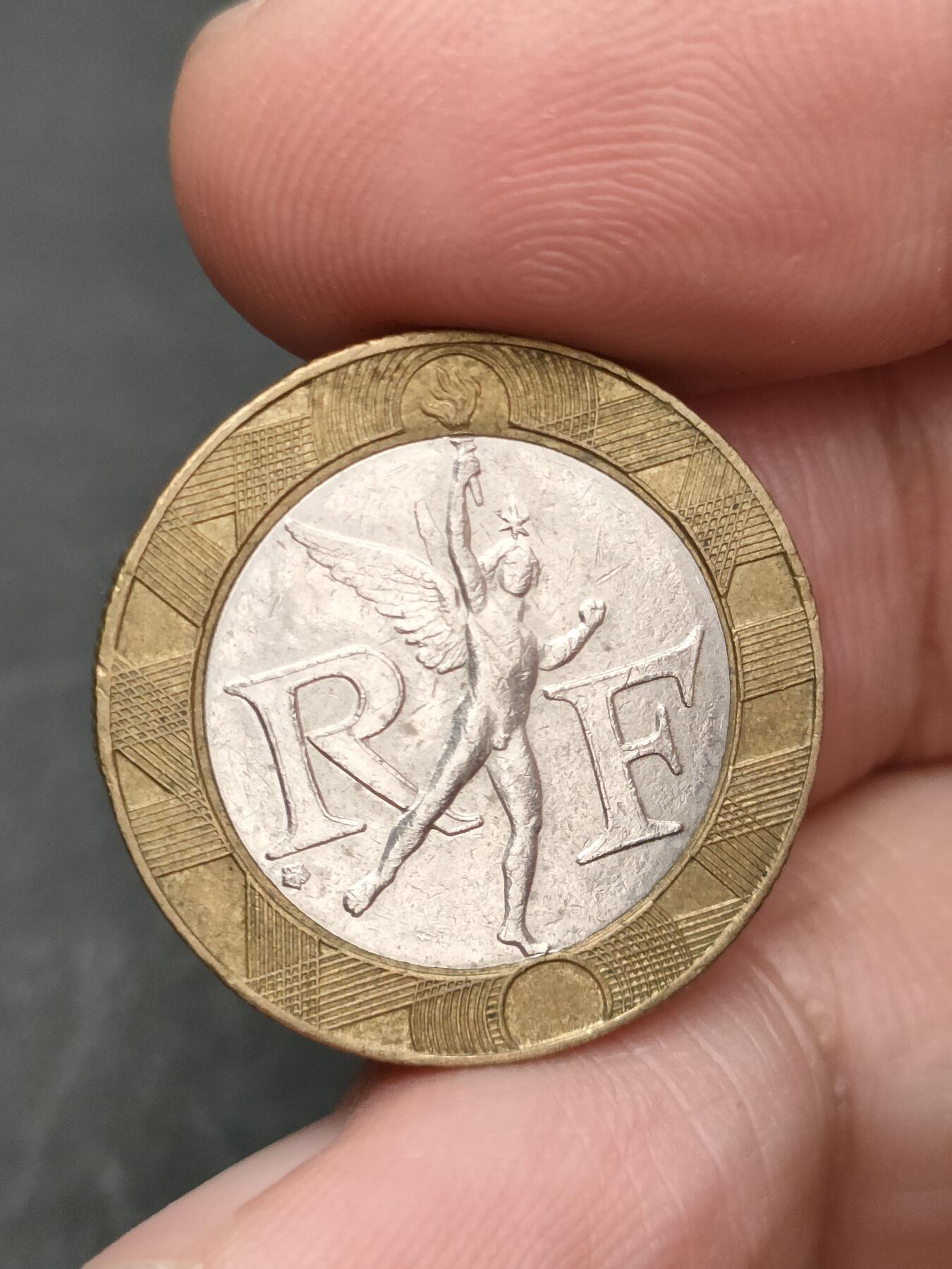 猩哥外币小铺➨【第206场】 拾圆