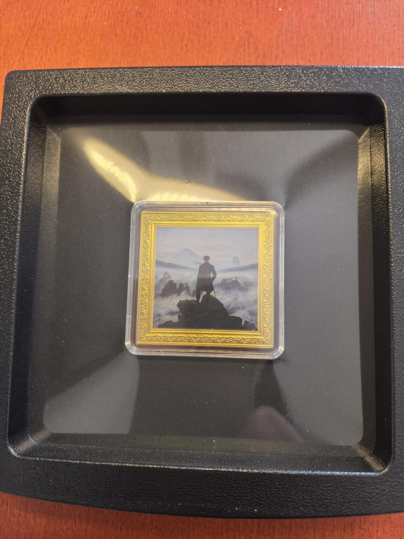 长老汇蛇年精选第八十场拍卖 2021纽埃世界名画系列之云中漫步者1元彩色精制银币，1盎司999银，999枚，盒证全，发行价650元