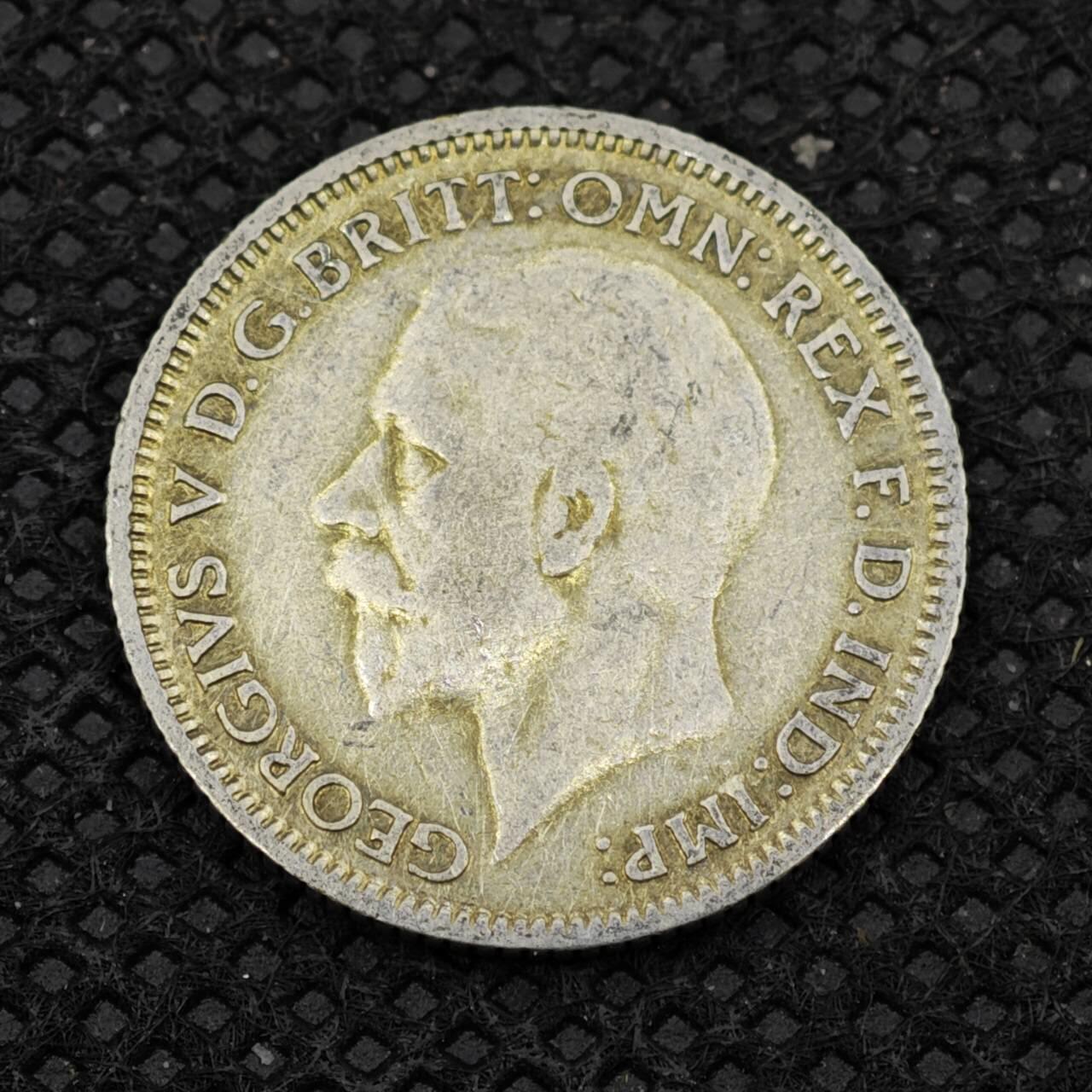 【淘币小摊】限时拍第八百二十四拍  小银币场  满百包邮可预留两周  周一统一发货       英国1930年乔治五世6便士银币