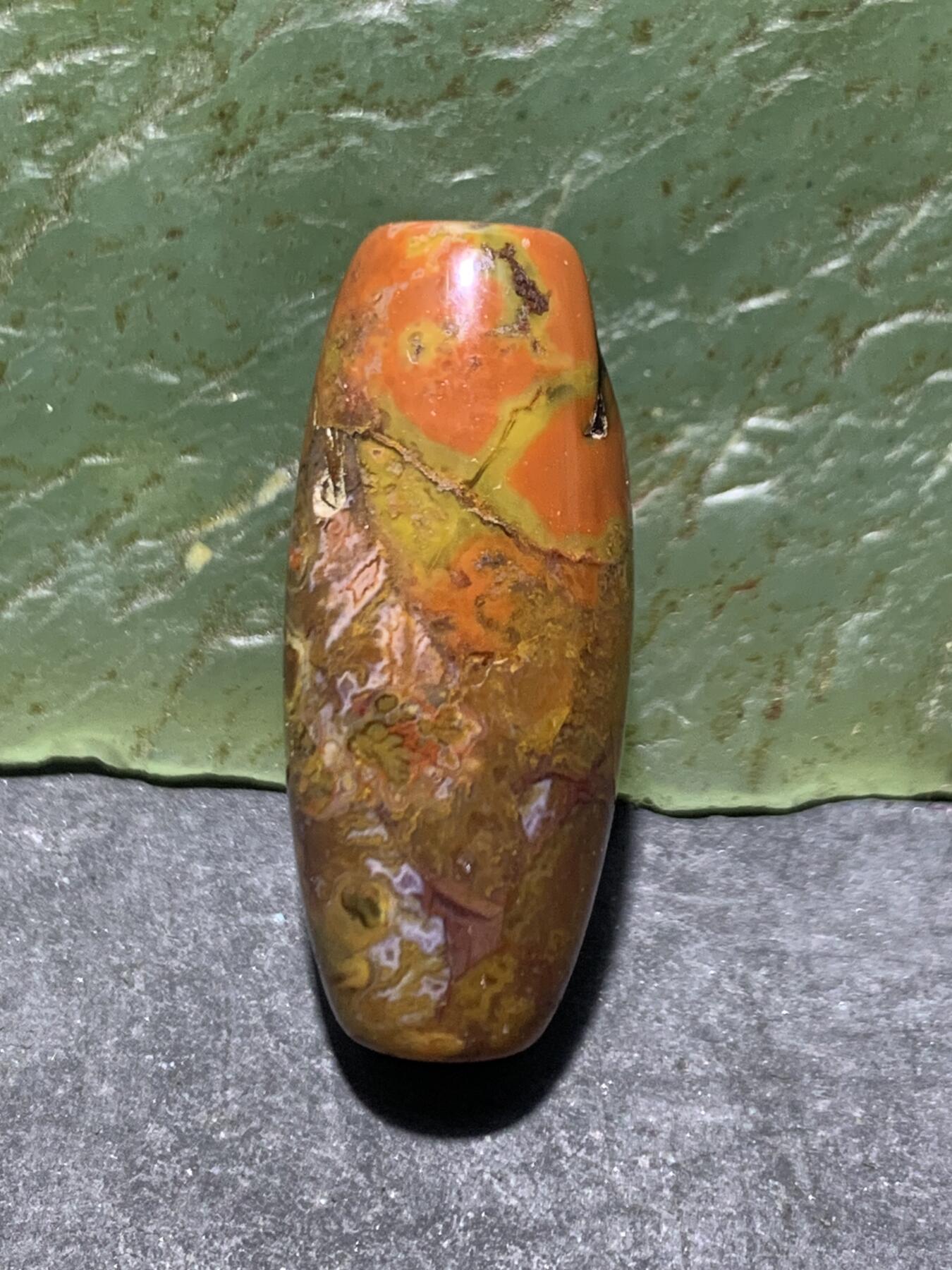 放福利！原皮战国红玛瑙通货随形桶珠一个