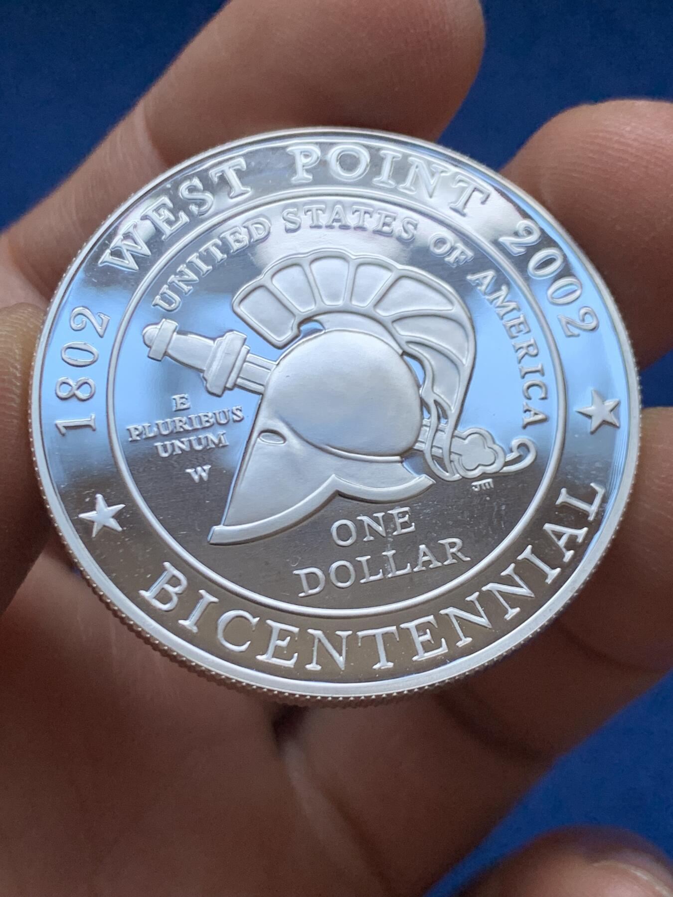 《竞宝斋》第445场 周日，周一，2场连拍 （全场包邮） 美国2002年西点军校建立200周年纪念1美元银币（26.73克/38.1mm/900银）